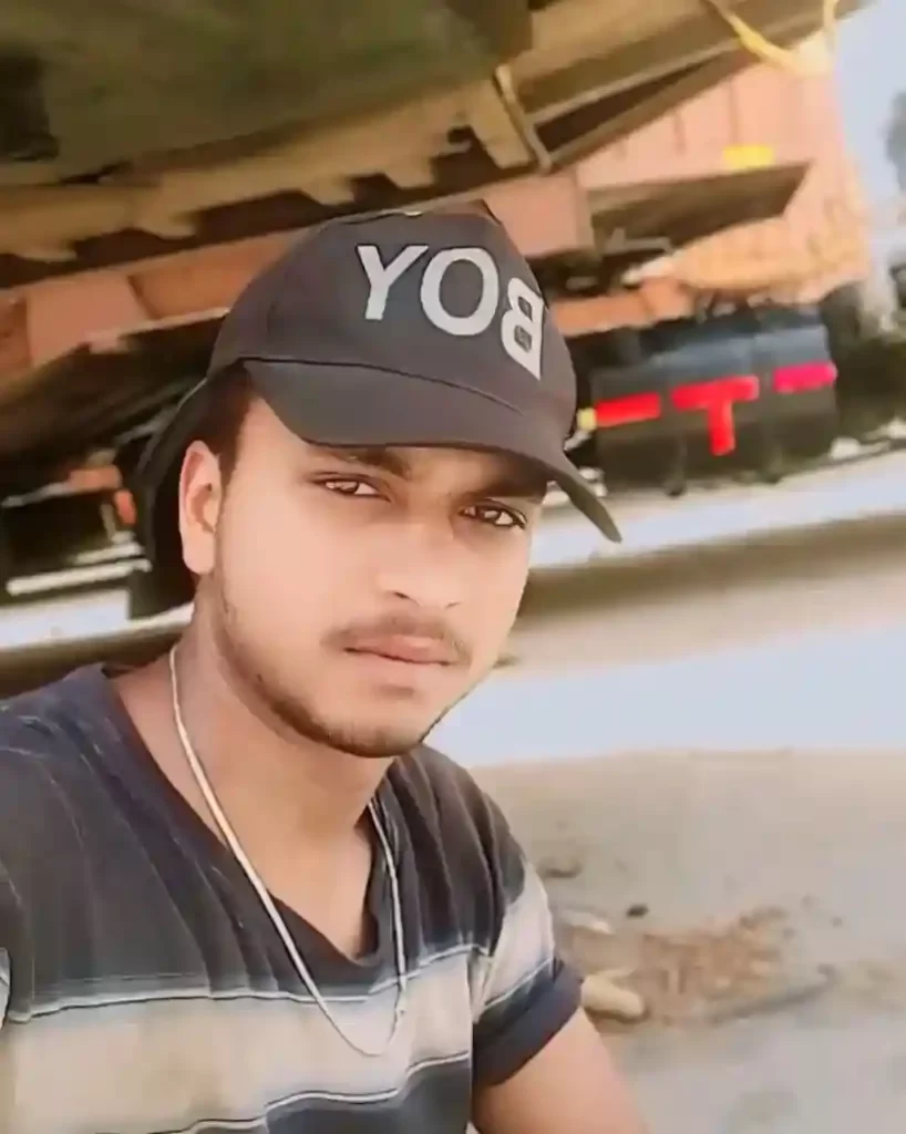 Antosh Singh Instagram Picture