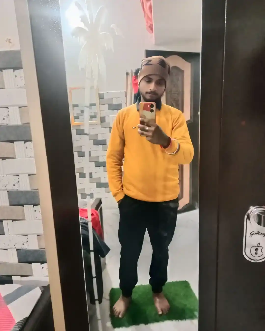 Antosh Singh Ka Photos