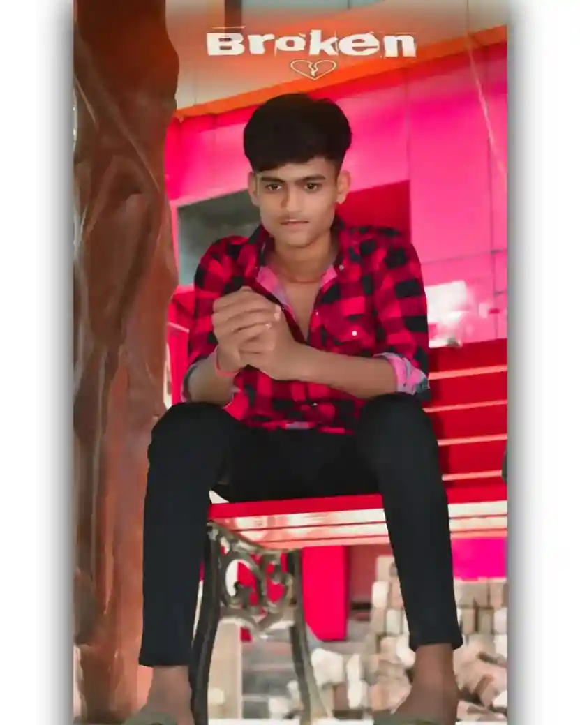 Rajan Kushwaha And Photo