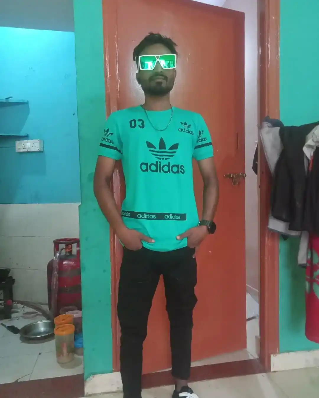 Sonu Cycle Photo