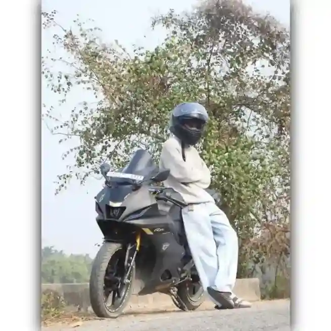 Iusta Photo Download