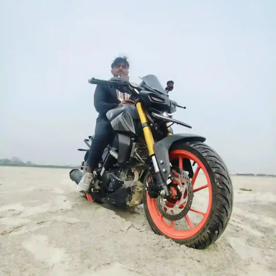 Rashid Photo viral intag fun