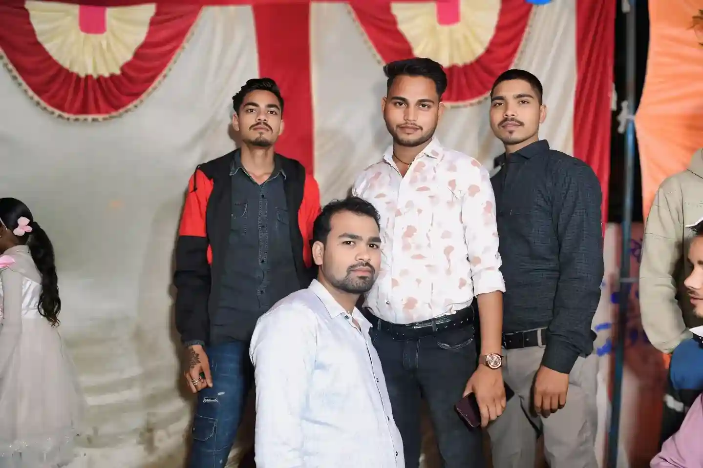 Young boy smiling photo HD