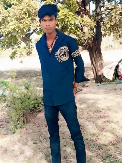 Sanny Kashyap smiling happily in casual portrait with vibrant energy