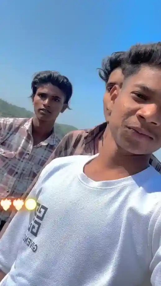 Introduction image of Sanny Kashyap smiling in lifestyle photography