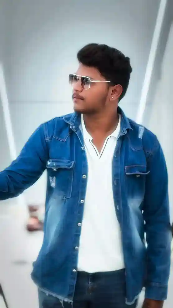 professional modeling pose for website