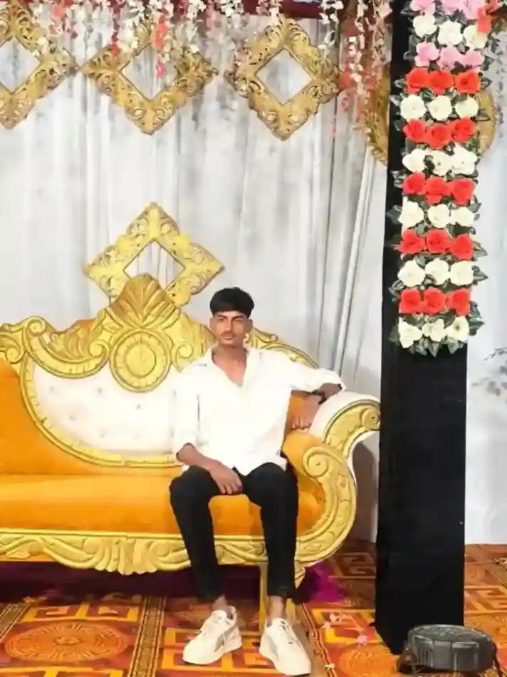 handsome look in casual outfit photography