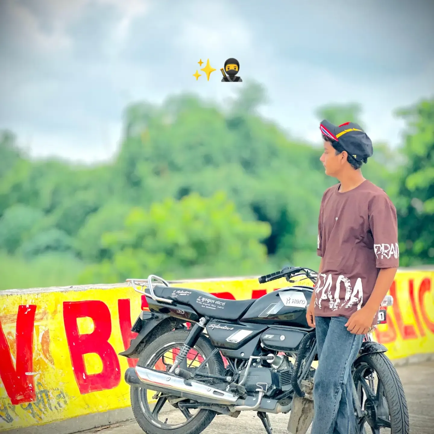 Akash Pradhan photo collection