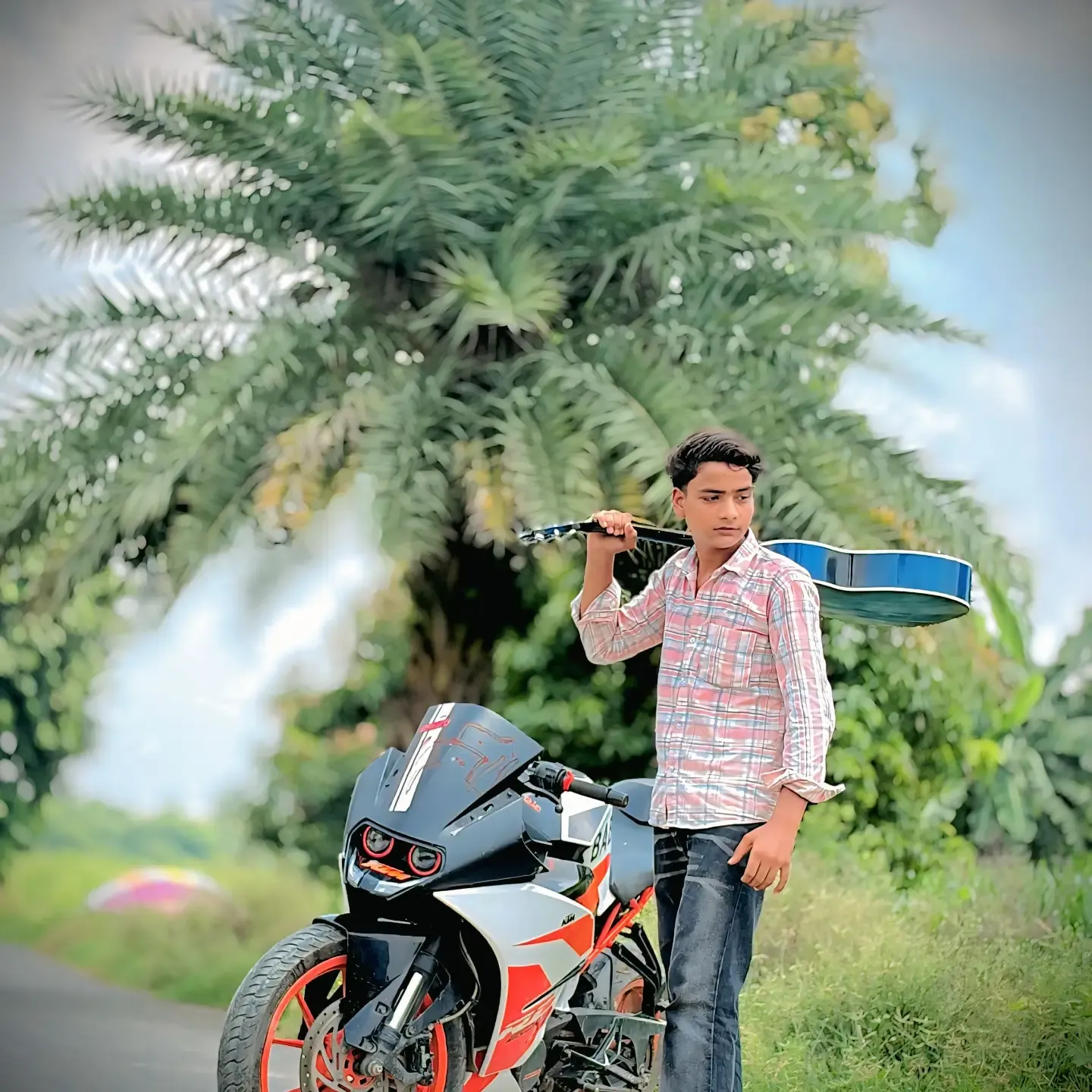 Akash Pradhan full portrait photo
