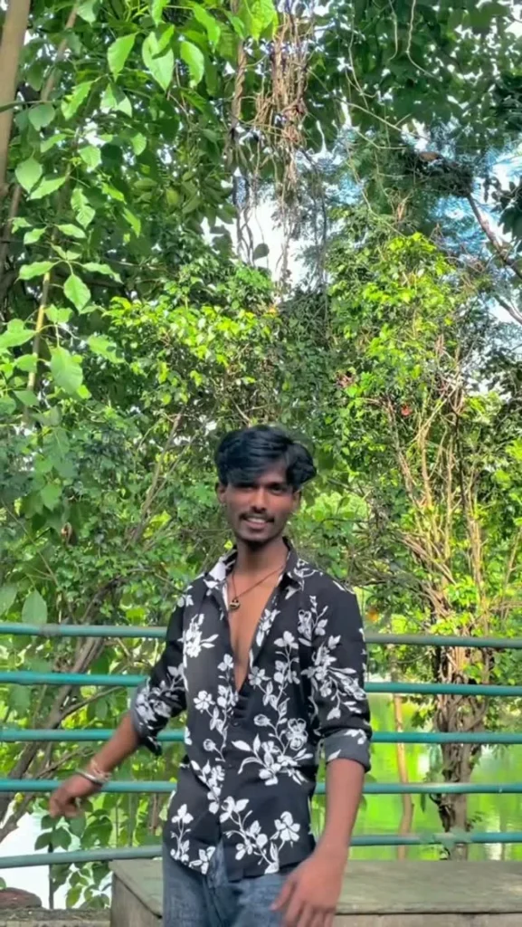 Instagram display picture of Nitish Chaudhary
